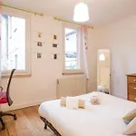 La Maison Du Merle: Le Charme En Centre-ville Holiday home *