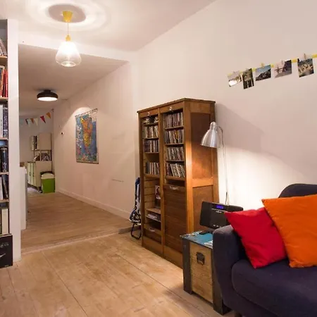 בית נופש La Maison Du Merle: Le Charme En Centre-ville *