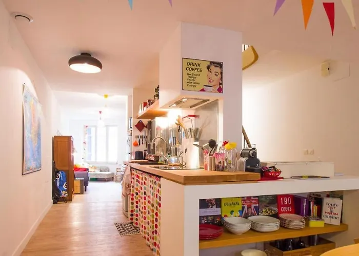 La Maison Du Merle: Le Charme En Centre-ville 펜션