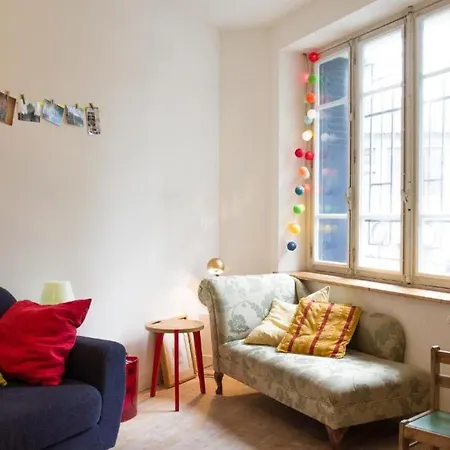 La Maison Du Merle: Le Charme En Centre-ville בית נופש